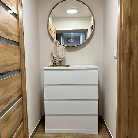 R&l Lazovna 2 - Centre And Free Private Parking Apartment